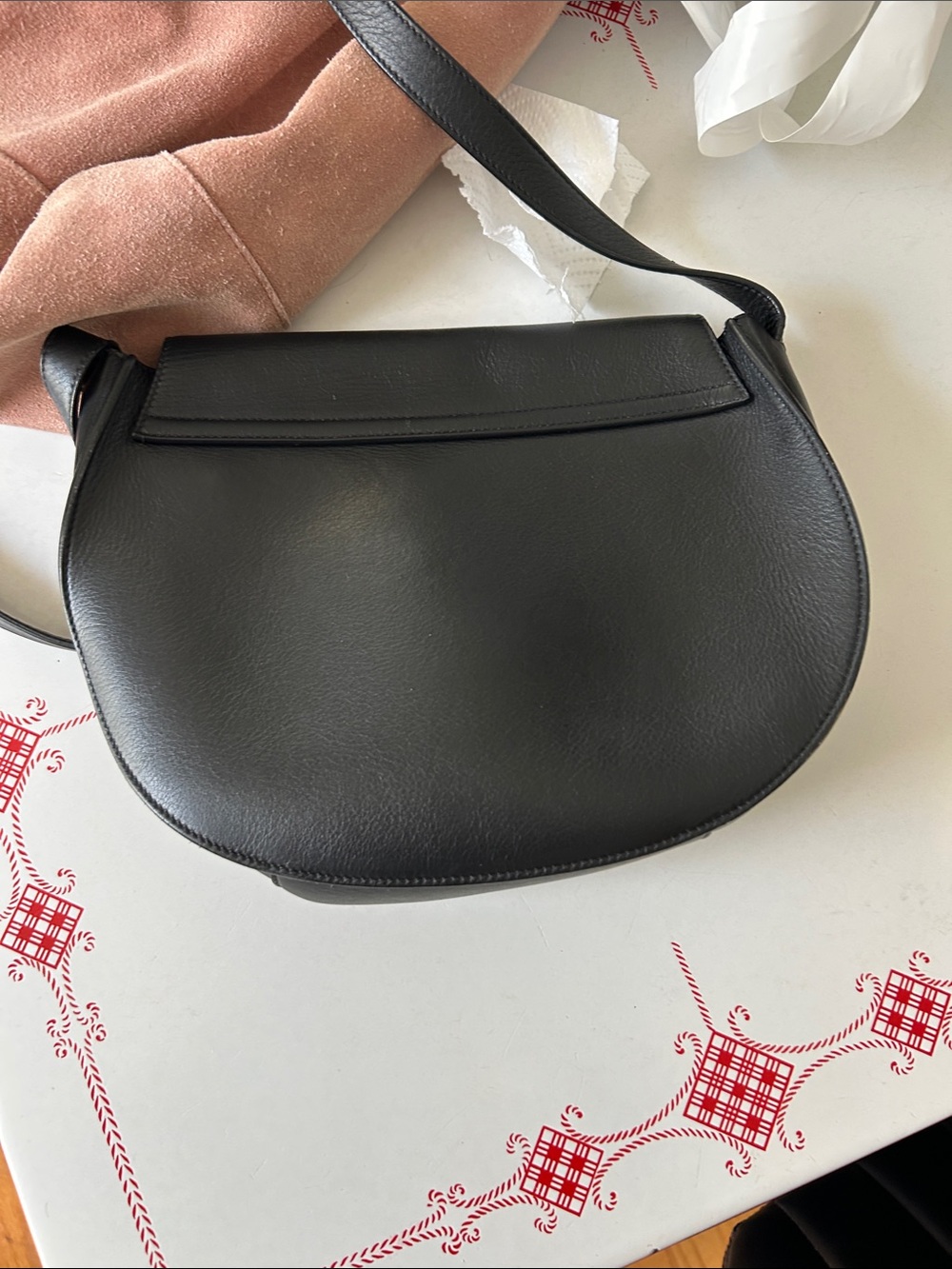 Cuyana Black Leather Saddle Crossbody Bag - Picture 7 of 11